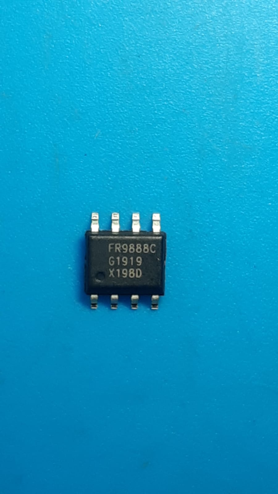 FR9888C, a Integrated Circuit